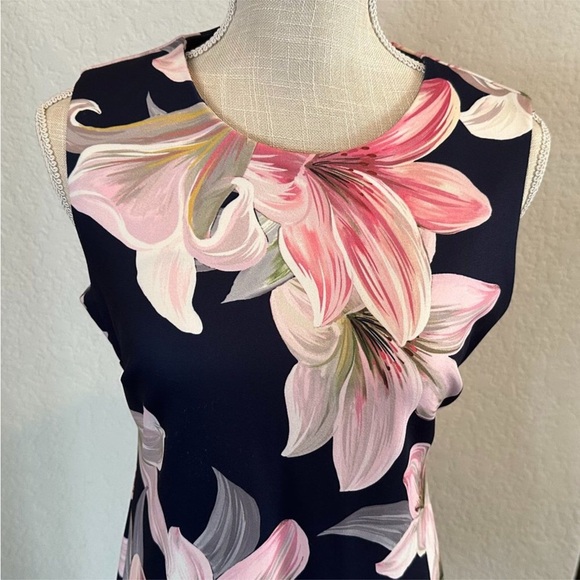 Shelby & Palmer Navy Blue Pink Floral Fit & Flare Dress - Picture 4 of 9